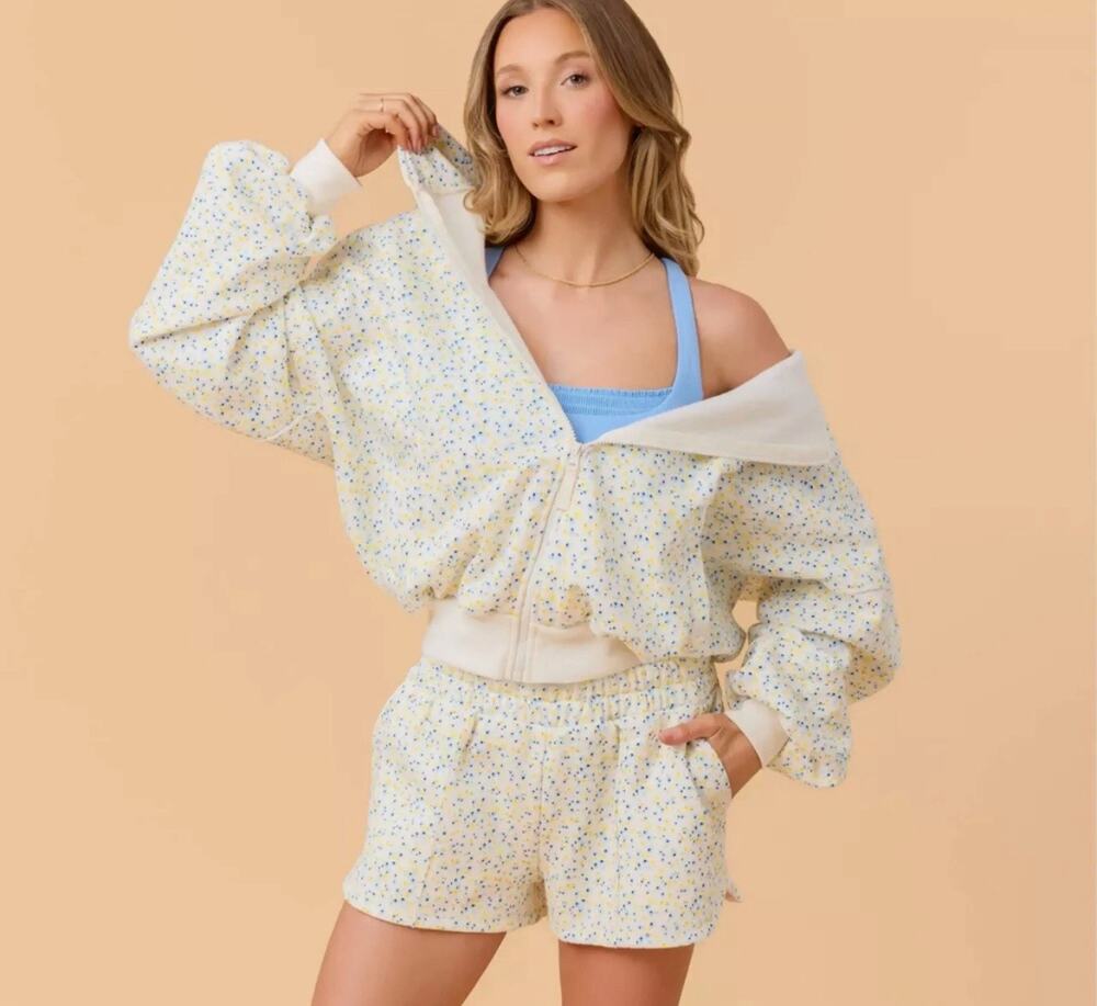 Blogilates Women Marshmallow Full Zip Hooded Sweatshirt White Floral Small